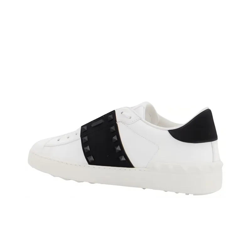 Valentino Garavani Rockstud Untitled Lace-Up Sneakers-2