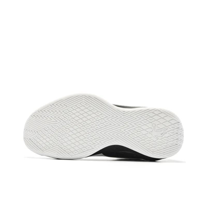 QIAODAN Basketball Shoes Men Low Top Jordan White/Black-4