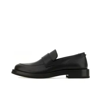 Valentino Garavani Rockstud Rounded Toe Loafers