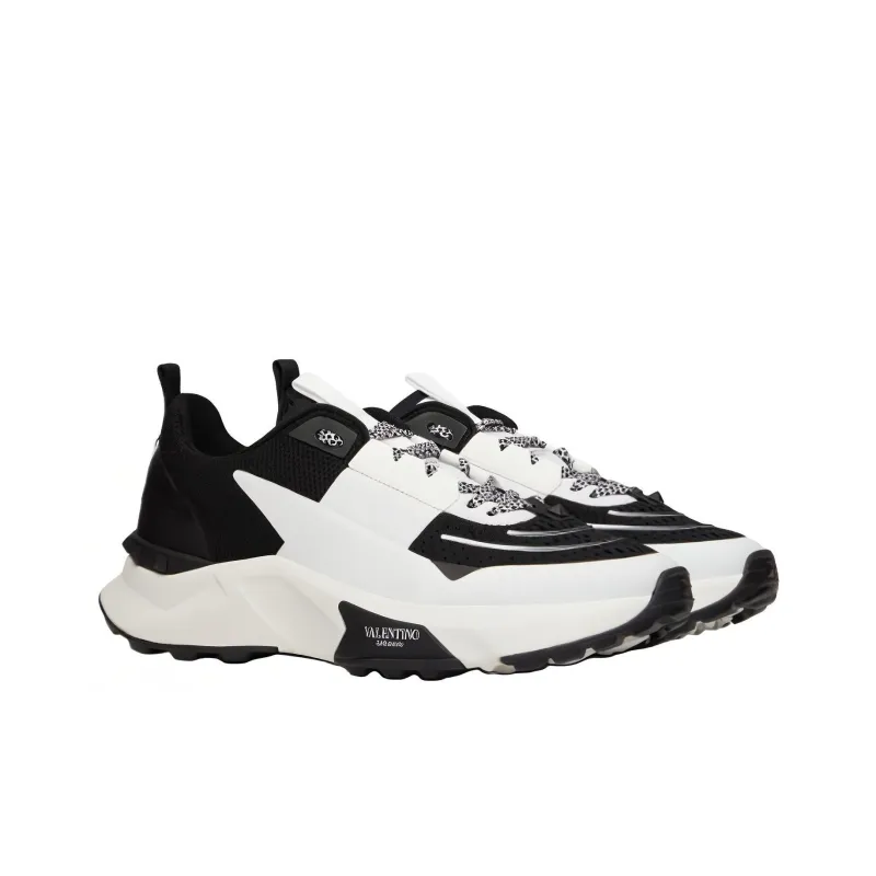 Valentino Garavani True Act Panelled Sneakers-2