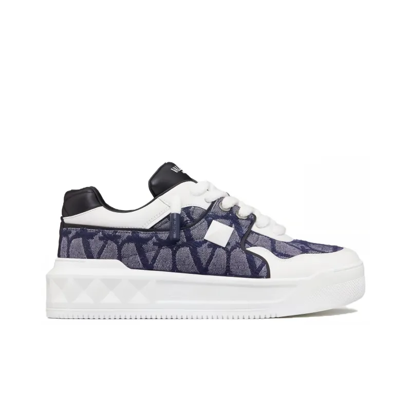Valentino Garavani One Stud Xl Lace-Up Sneakers-1