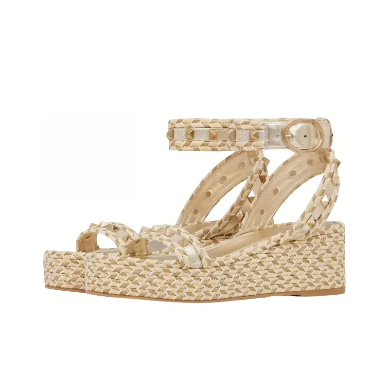 Valentino Garavani Rockstud 45mm Woven Sandals-3