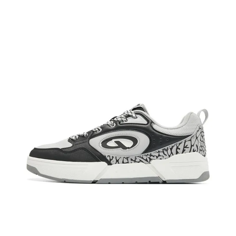 QIAODAN Pinwheel·Zero Anti Slip Wear Resistant Low Top Skateboard Shoes Men's Black Gray-0