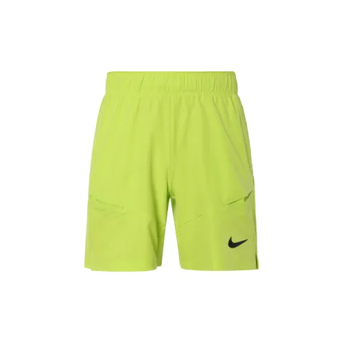 Nike Casual Shorts Men Bright Yellow