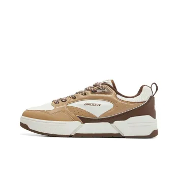 QIAODAN Pinwheel·Zero Zero Anti Slip Wear Resistant Low Top Skateboard Shoes Men's White Umber