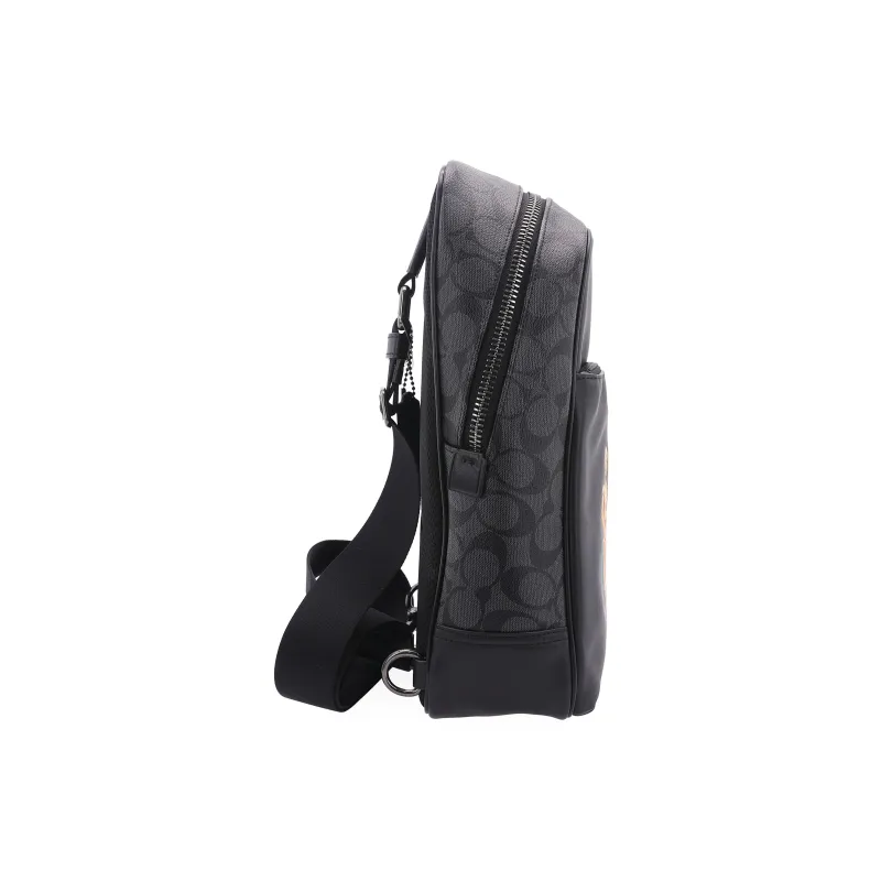 COACH Star Wars Xingji Battle Collaboration Westway Leather Sling Bag Shoulder Bag Crossbody Bag Small Size Men's Black-2