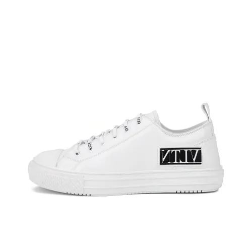 Valentino Garavani Skateboard Shoes Men Low-Top White