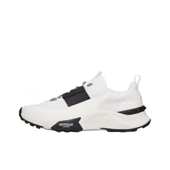 Valentino Garavani True Act Panelled Sneakers