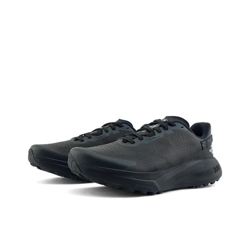 THE NORTH FACE Altamesa 300 Cushioning Wear Resistant Low Top Trail Running Running Shoes Men's Black Green-1