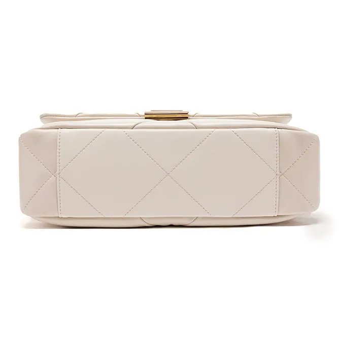 Montagut Shoulder Bags-9