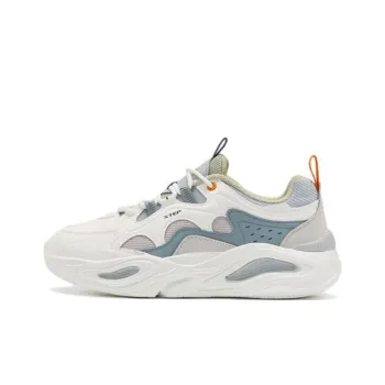 XTEP Mibian Anti-Slip And Wear-Resistant Lightweight Low-Top Sports Casual Shoes White Gray