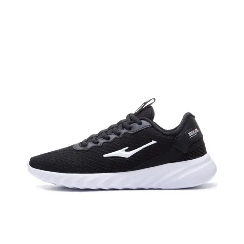 Erke Training Shoes Men Low-Top Jet Black/True White