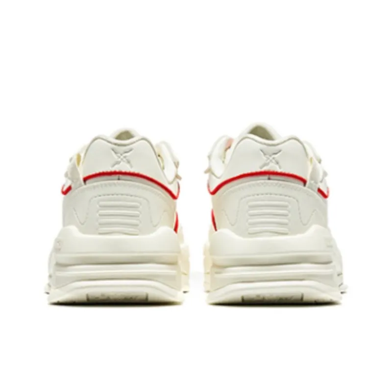 Erke White Peach Oolong Anti Slip Wear Resistant Low Top Skateboard Shoes White Red-3