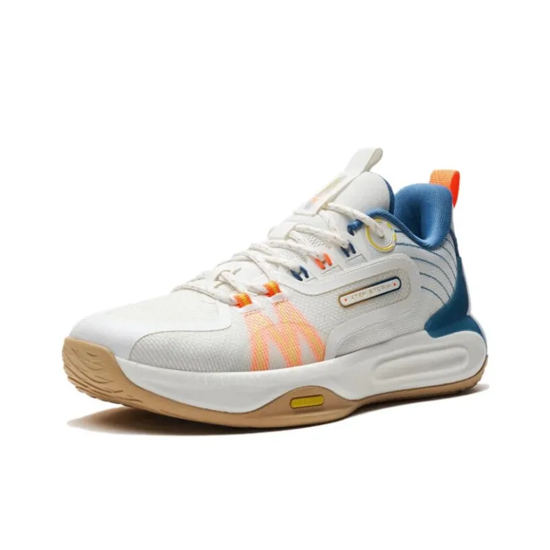 XTEP Windchase 1 V2 Cushioning Low Top Basketball Shoes Men's Pale Blue-1