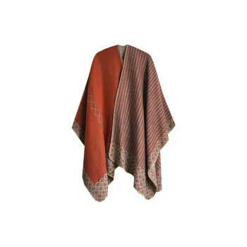 Cranta Komeia Shawls Women's