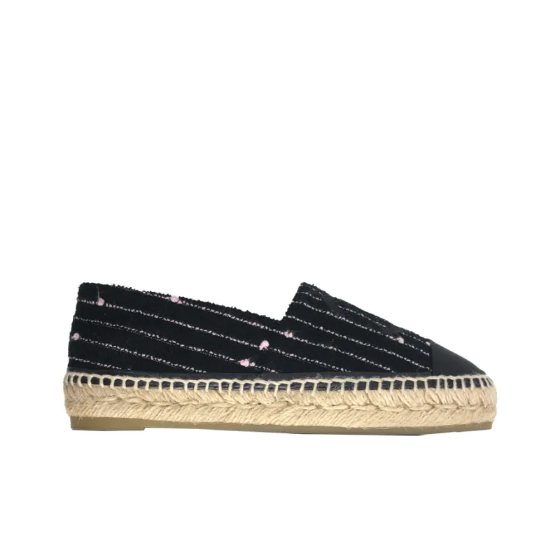 CHANEL Badge Fisherman Flat Casual Single Shoes Women's Black-1