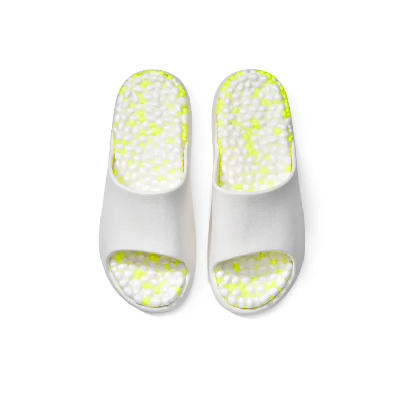 IVERSON Slip-Resistant Abrasion-Resistant Basketball Post-Game Relaxation Slippers Unisex-3