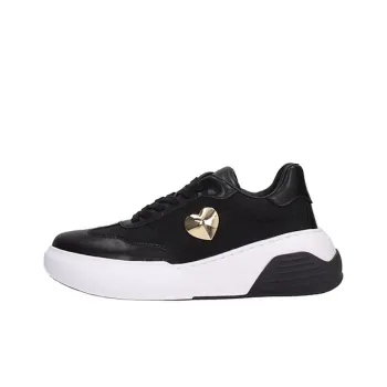 LOVE MOSCHINO Stylish Skateboarding Shoes Women's Black