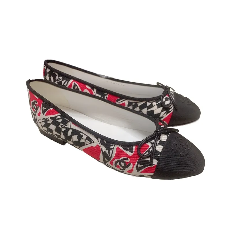 CHANEL Women's Casual Shoes Women's Black White Red-1