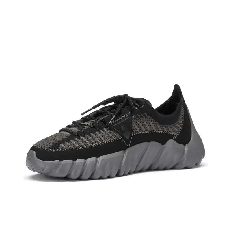 Clarks Breathable Low Top Casual Shoes Men's Black-1