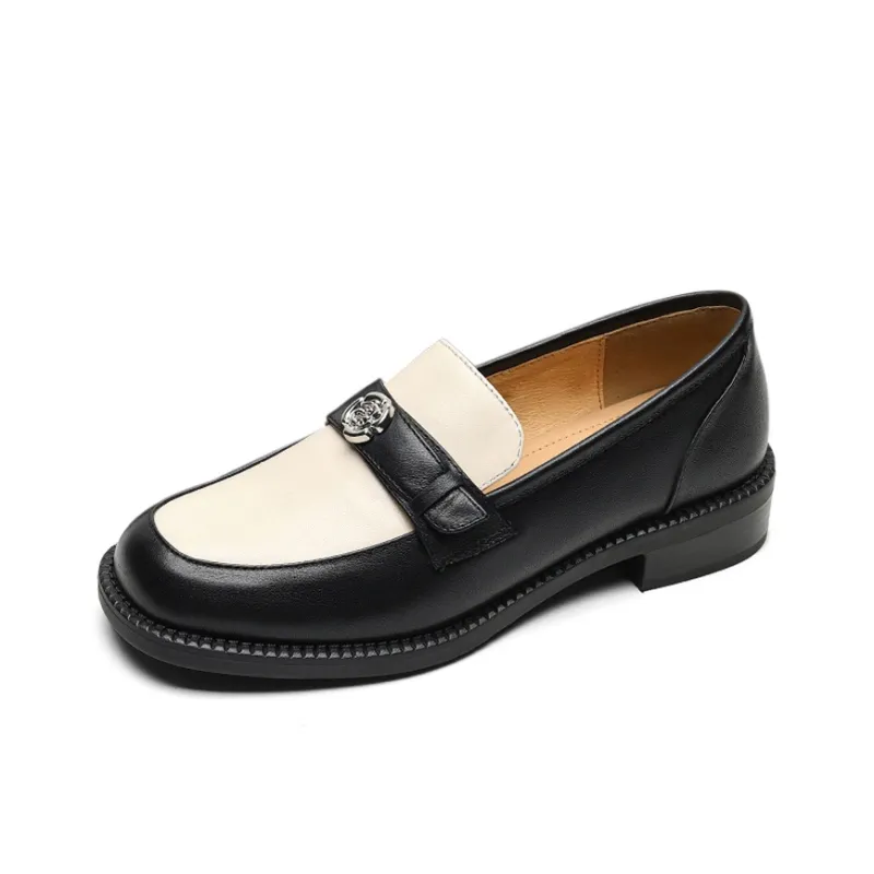 BETSY Loafers Women's Black, White-5