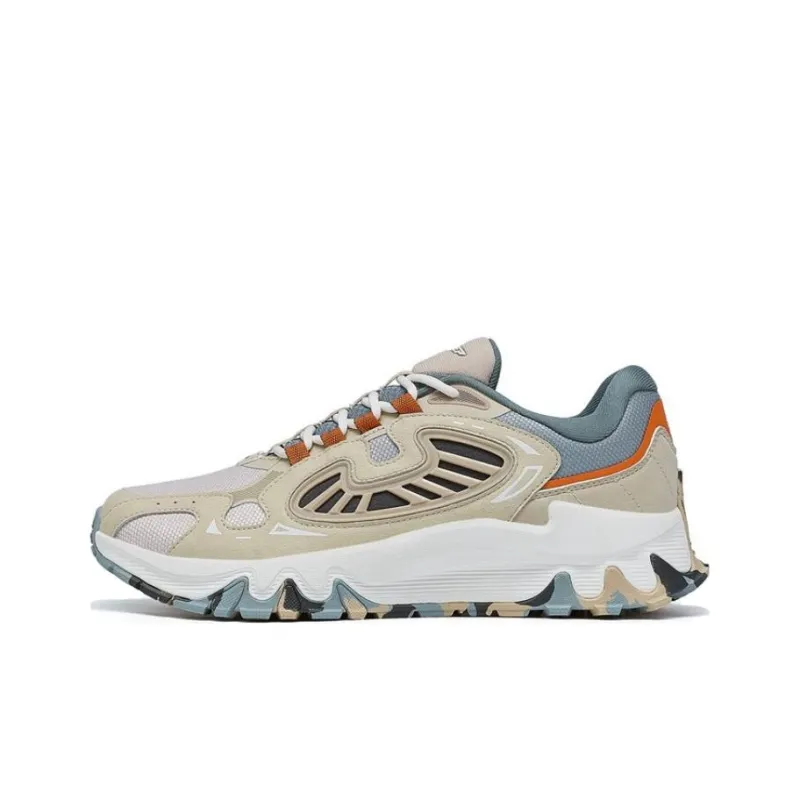 XTEP Cushioning, Abrasion Resistant, Breathable, Impact Resistant Low Top Running Shoes Men's Clay-0