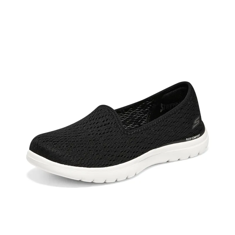 Skechers On The GO Flex Casual Shoes Women's Low Top White/Black-2