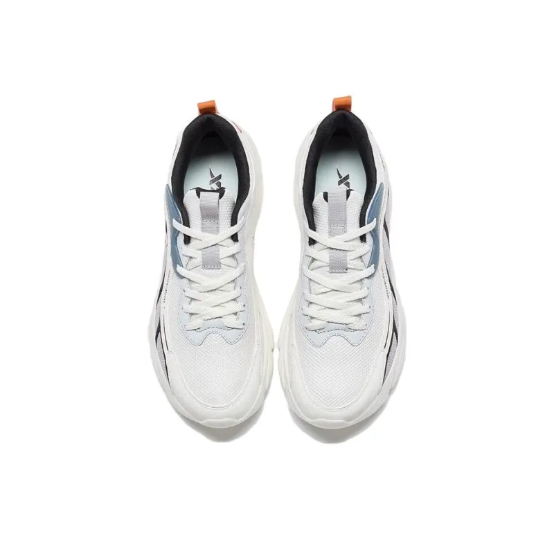 XTEP Durable Breathable Low Top Running Shoes Men's Sail White Stone Gray-3