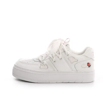 Lovely You Non slip Lightweight Low Top Skateboard Shoes Women's White