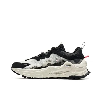Erke Morning Mist Evening Mist Anti Slip Wear Resistant Low Top Sports Casual Shoes Women's Black White