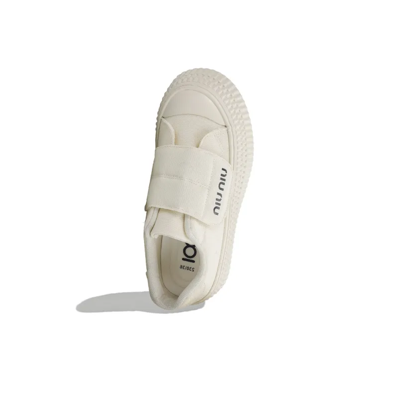 B10CROWN Anti Slip Wear Resistant Low Top Skateboard Shoes Women's-3