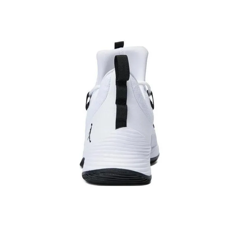 Jordan Ultra.Fly 2 Low White Black-3