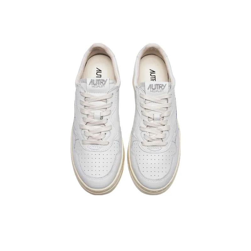 AUTRY Medalist Leather Low Lettering 'We Are Action People White' Women's-3