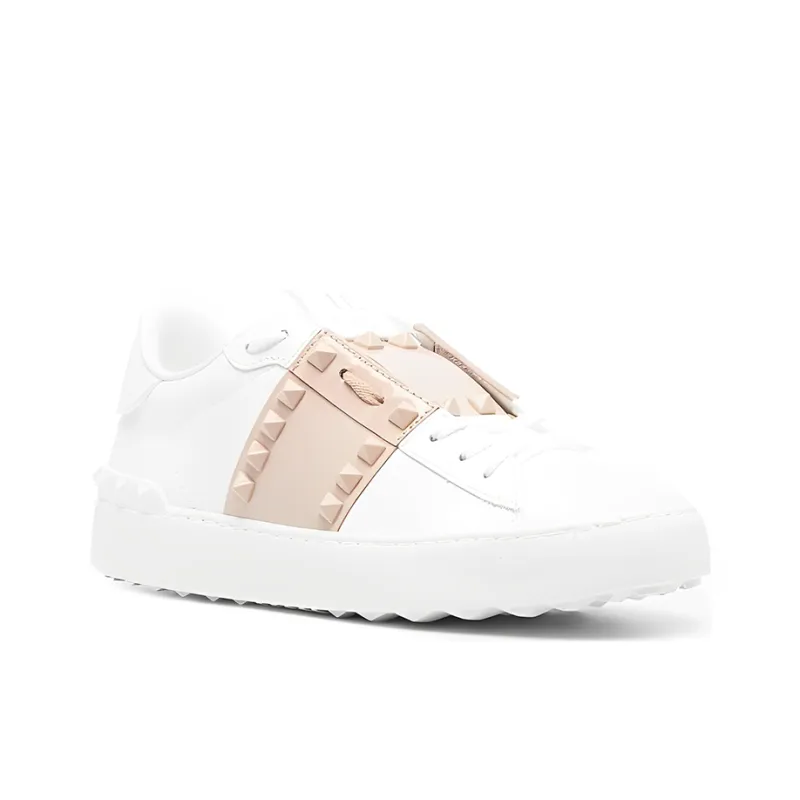 Valentino ROCKSTUD UNTITLED GARAVANI Low Top Skateboard Shoes Women's White-1
