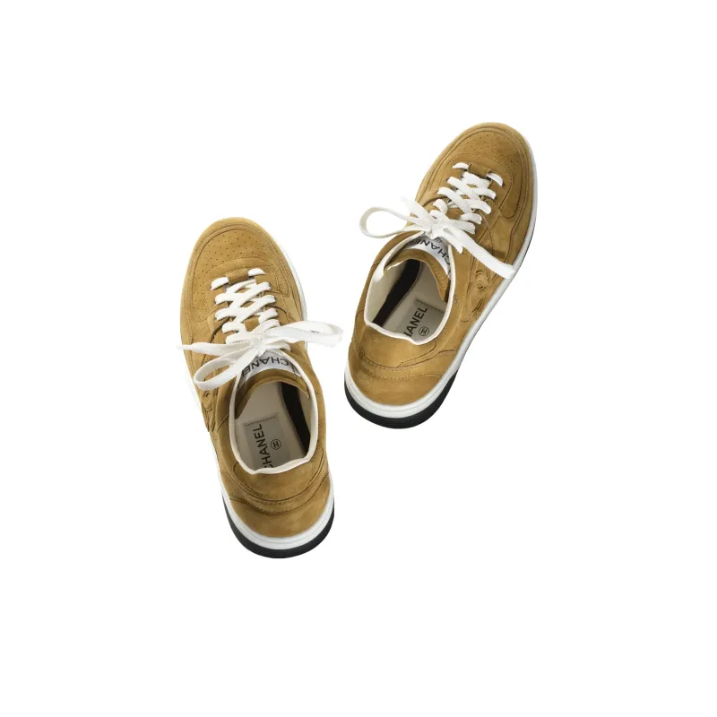 CHANEL Low Top Skateboard Shoes Women's Green-3