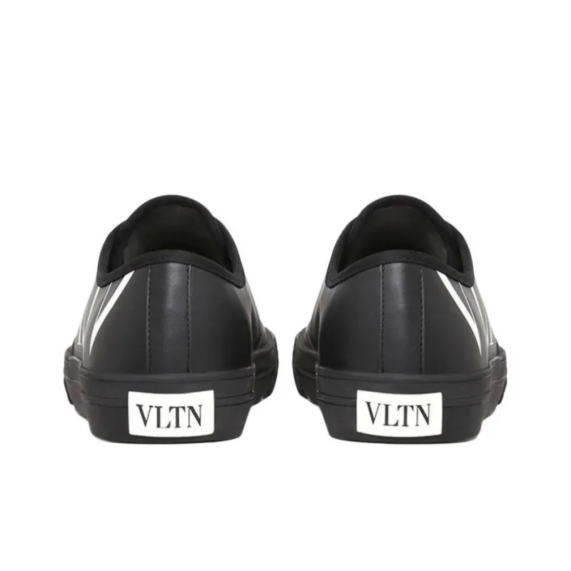 Valentino Stylish Skateboarding Shoes Men's Black-4