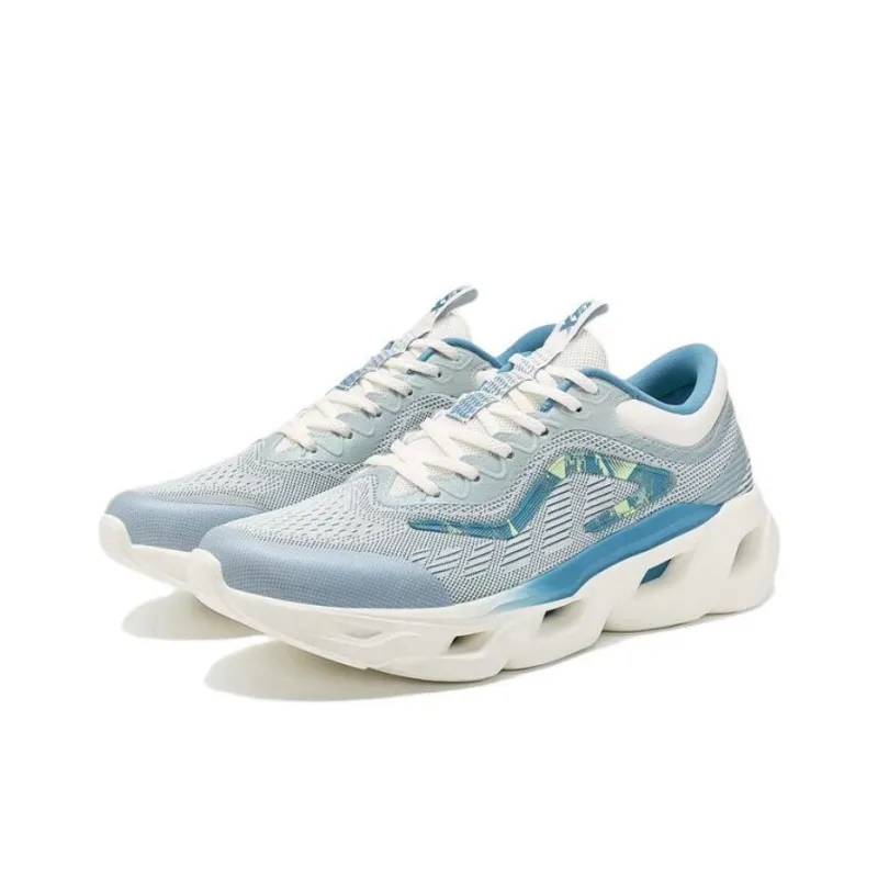 XTEP Shock Absorbers With Slip Resistant And Abrasion Resistant Properties Low Top Running Shoes Men's Peacock Blue-1