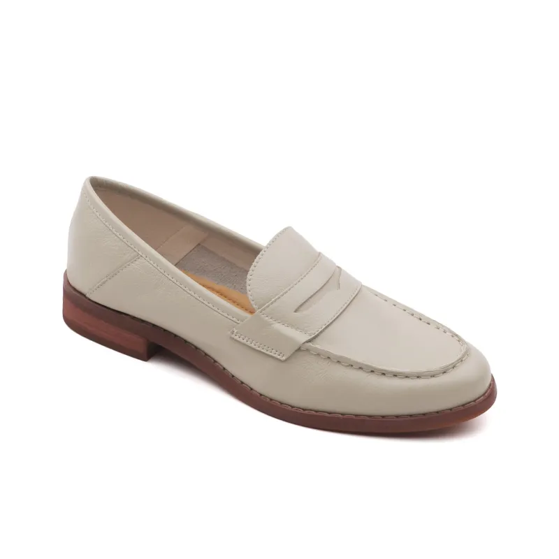 Kacey Devlin Loafers Women's Black, White-21