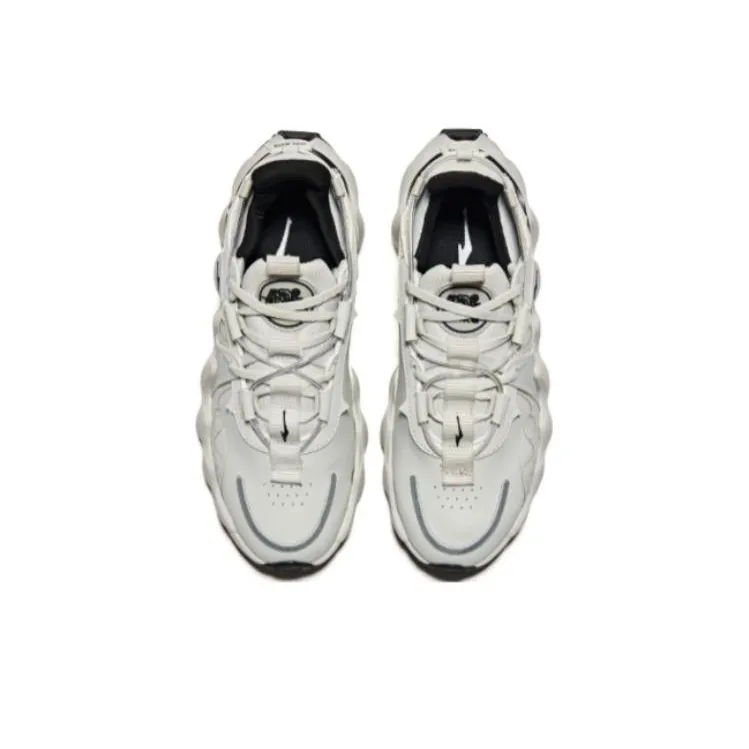 Erke Tianmu Mountain Anti Slip Wear Resistant Low Top Sports Casual Shoes Women's Silver Black-2