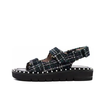 Stuart Weitzman/SW Zoe Stylish Sandal Women's Black