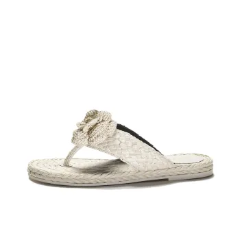CHANEL Flip Flops 1cm Women's Ivory White