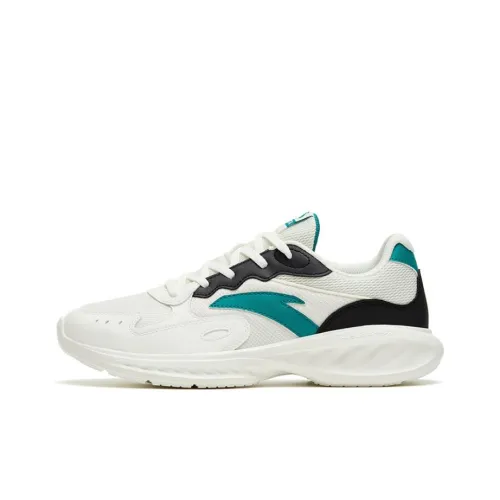 Anta Cushioned Slip Resistant Abrasion Resistant Low Top Running Shoes Men's White Green Black