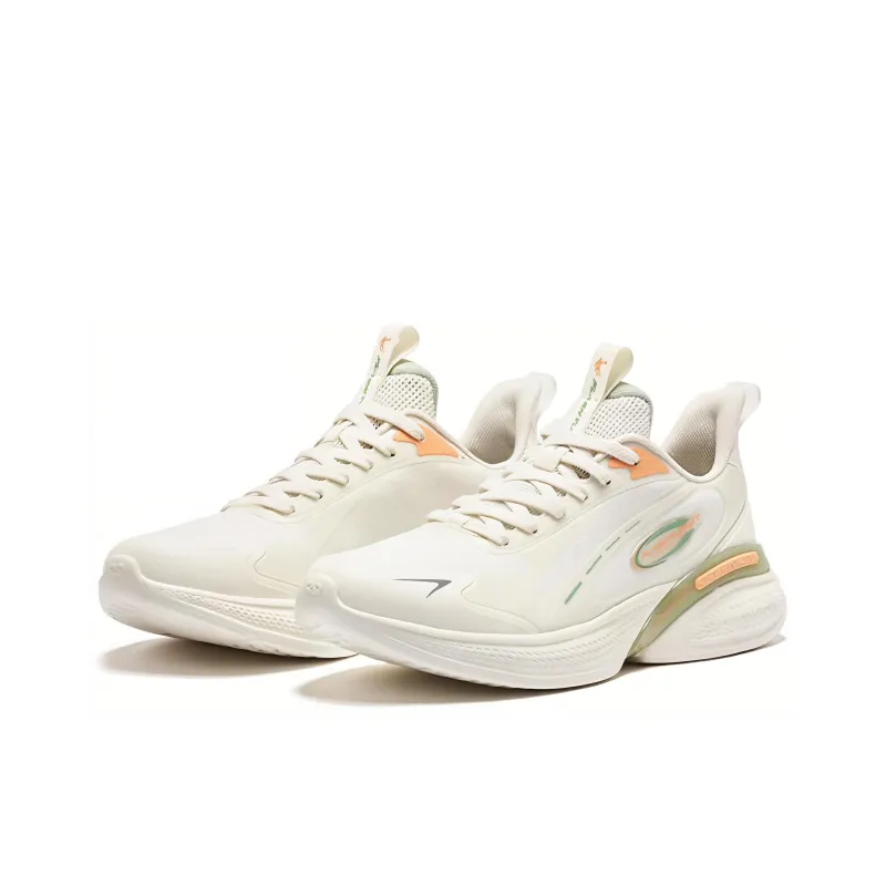 QIAODAN Anti-Slip Wear-Resistant Breathable Lightweight Low-Top Running Shoes Men's White Green-2