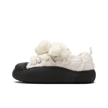 URTA Bear Quick Run Collection Low Top Casual Shoes Women's White