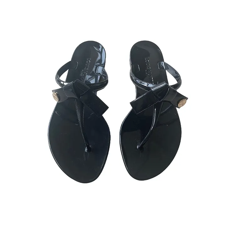 LOUIS VUITTON Flip Flops Women's Black-2
