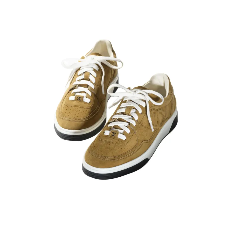 CHANEL Low Top Skateboard Shoes Women's Green-2