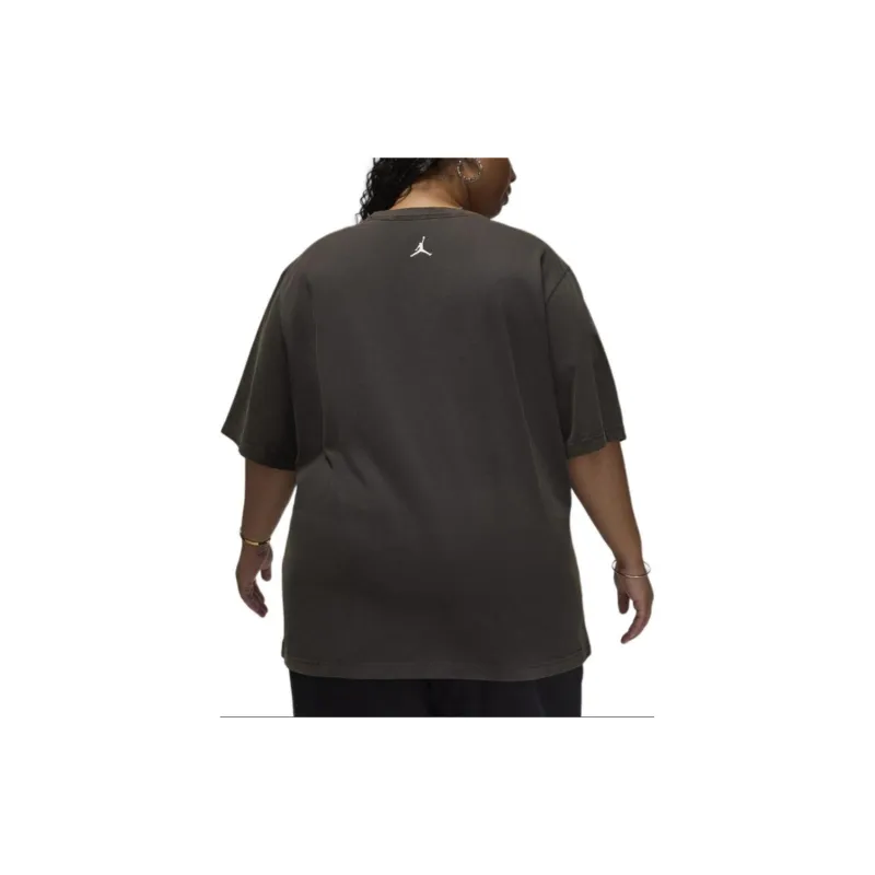 JORDAN Women's Graphic Girlfriend T-Shirt Plus Size-1