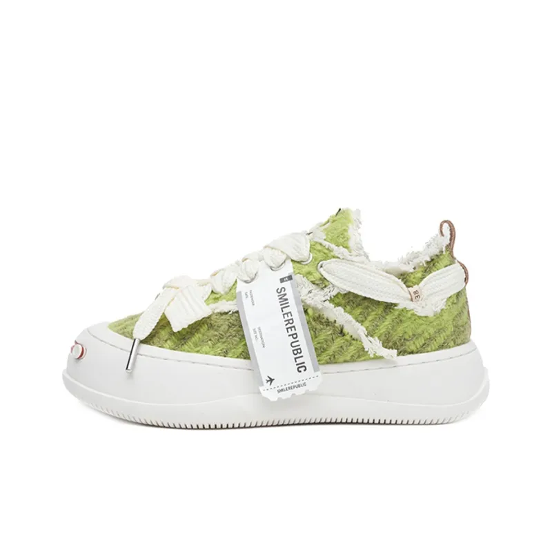 SMILEREPUBLIC 'Rewind Earthy' Wear-Resistant Low-Top Canvas Shoes Unisex Olive Green-0