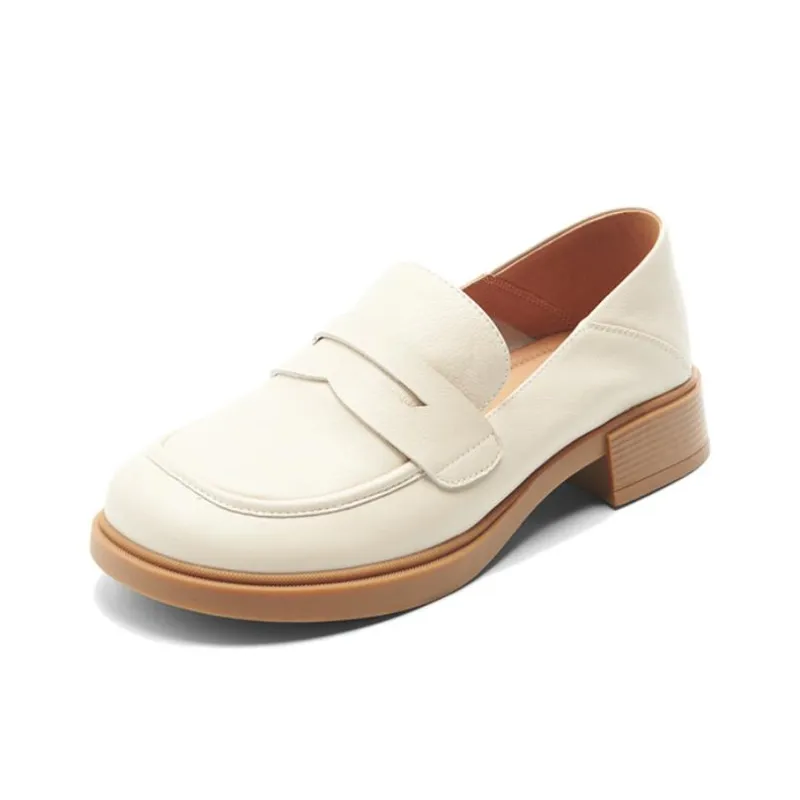 PT'SON Loafers Women's Low Top Ecru/Black-0