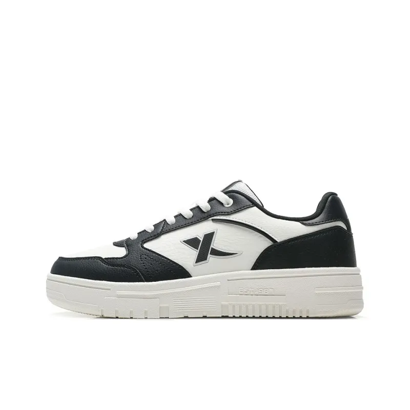XTEP Waterproof And Wear resistant Low Top Skateboard Shoes Men's Black White-0